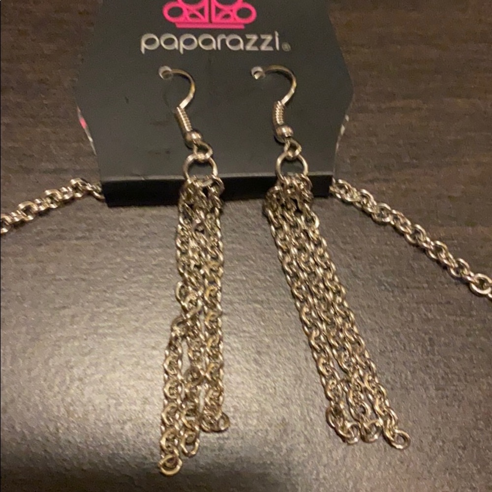Jewelry - Picture 7 of 7